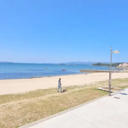Apartment-sleeps6-parking-terrace Appartement Vilagarcía de Arousa
