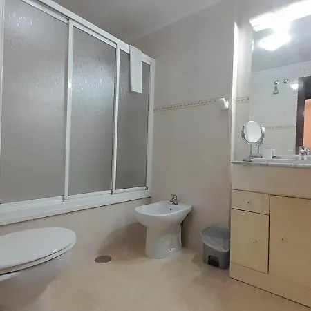 Apartment-sleeps6-parking-terrace Apartamento Vilagarcia de Arousa