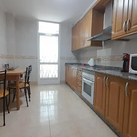 Apartment-sleeps6-parking-terrace Vilagarcia de Arousa