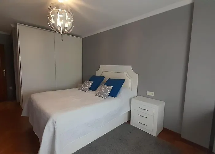 Apartment-sleeps6-parking-terrace * Vilagarcia de Arousa